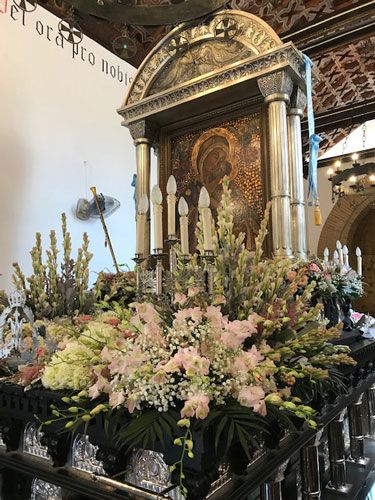 Adolfo Floristas Decorados con flores para altares